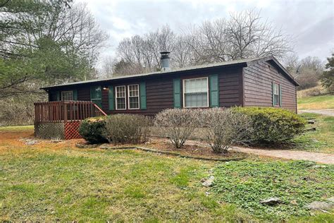 402 Logan Ave, <strong>Stanford</strong>, <strong>KY</strong> 40484 is currently not for sale. . Zillow stanford ky